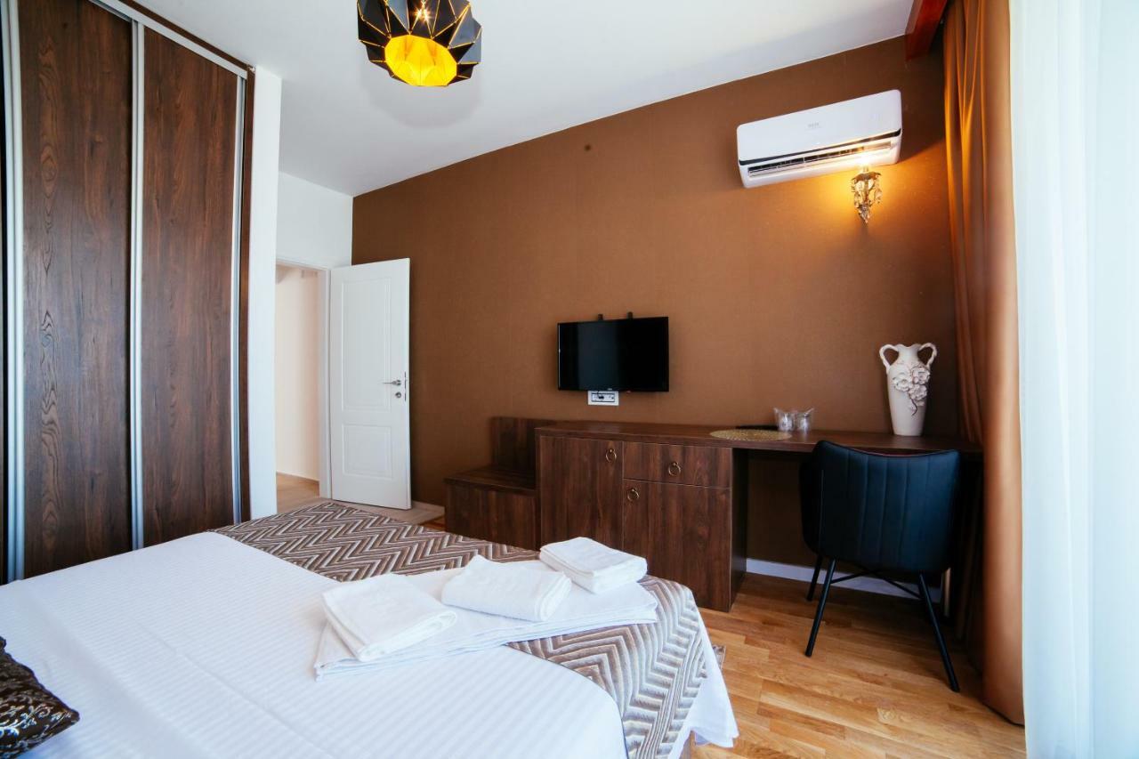 Hotel Platinum Ulcinj Eksteriør bilde