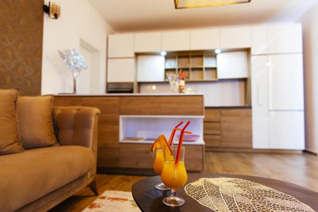 Hotel Platinum Ulcinj Eksteriør bilde